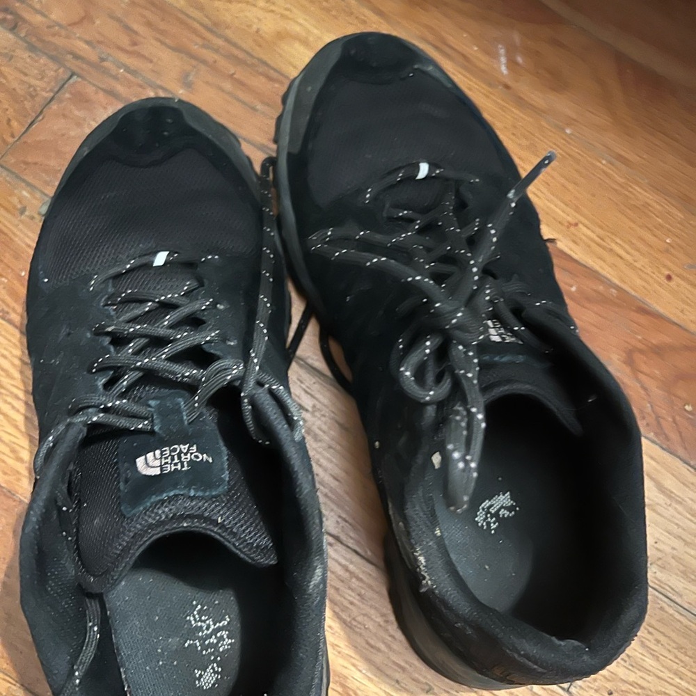 The North Face Black Athletic Sneakers with Sleek Design